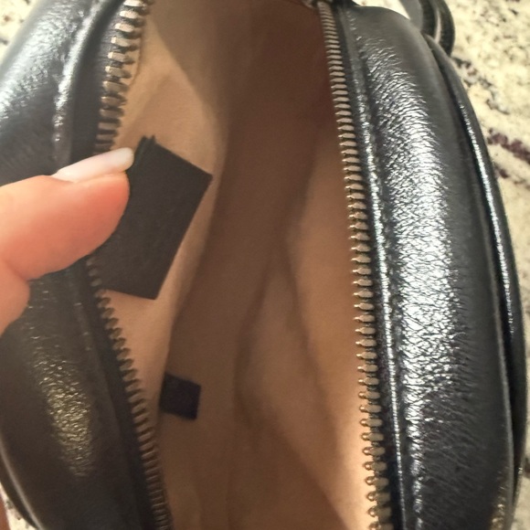 Gucci GG Marmont Round leather crossbody bag - Picture 6 of 8